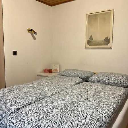 In Lägenhet *